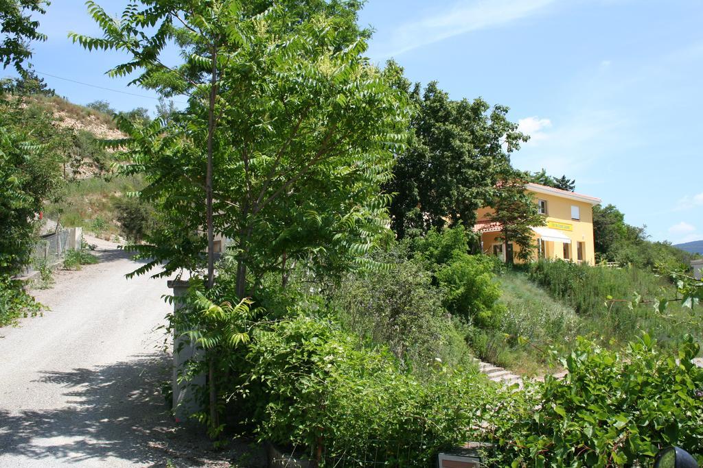 Gîte des Grands Causses Millau Exterior foto
